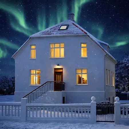 Refurinn Reykjavik Guesthouse-3
